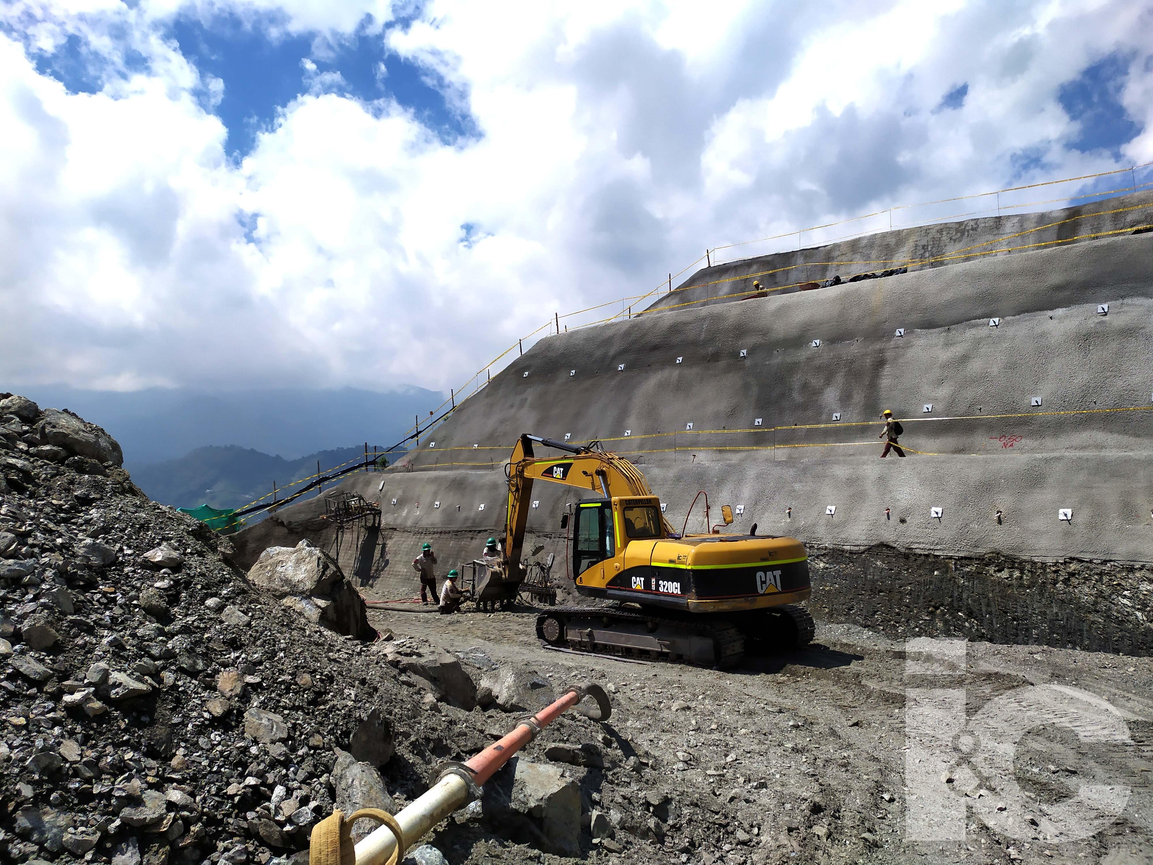 Estabilizacion del terreno para Tanques de agua La Estrella, Antioquia, Colombia