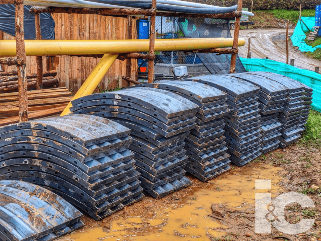 Láminas corrugadas metálicas galvanizadas para un tunnel liner.